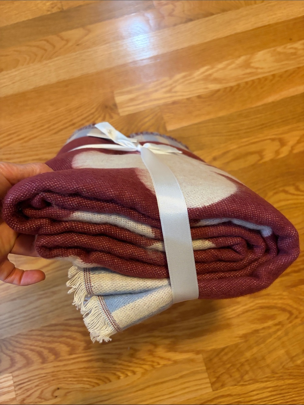Anthropologie Wove Jacquard Knit Lucky Clover Throw NWT - Picture 9 of 10